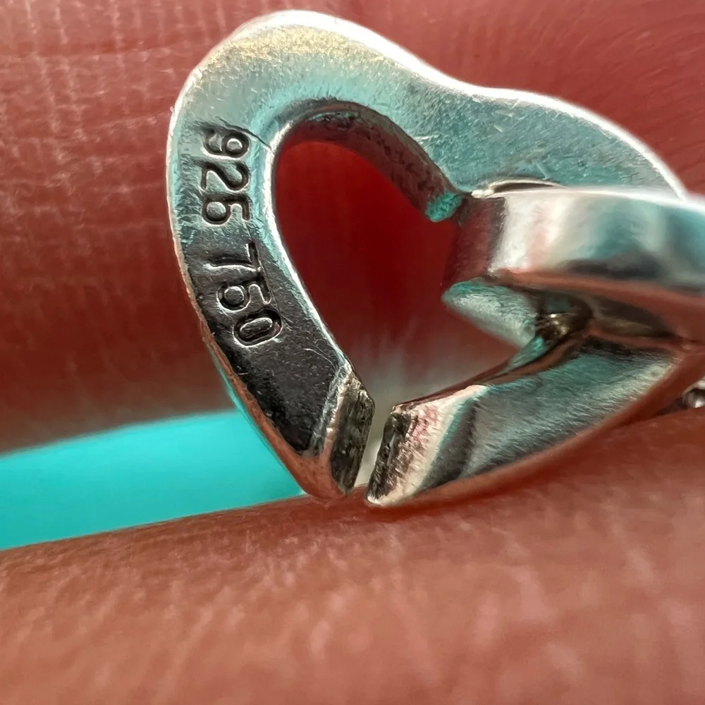 🔴Authentic Tiffany & Co Retired Vintage Multi HeartsSilver& Gold Heart Bracelet🔴 - Picture 7 of 10